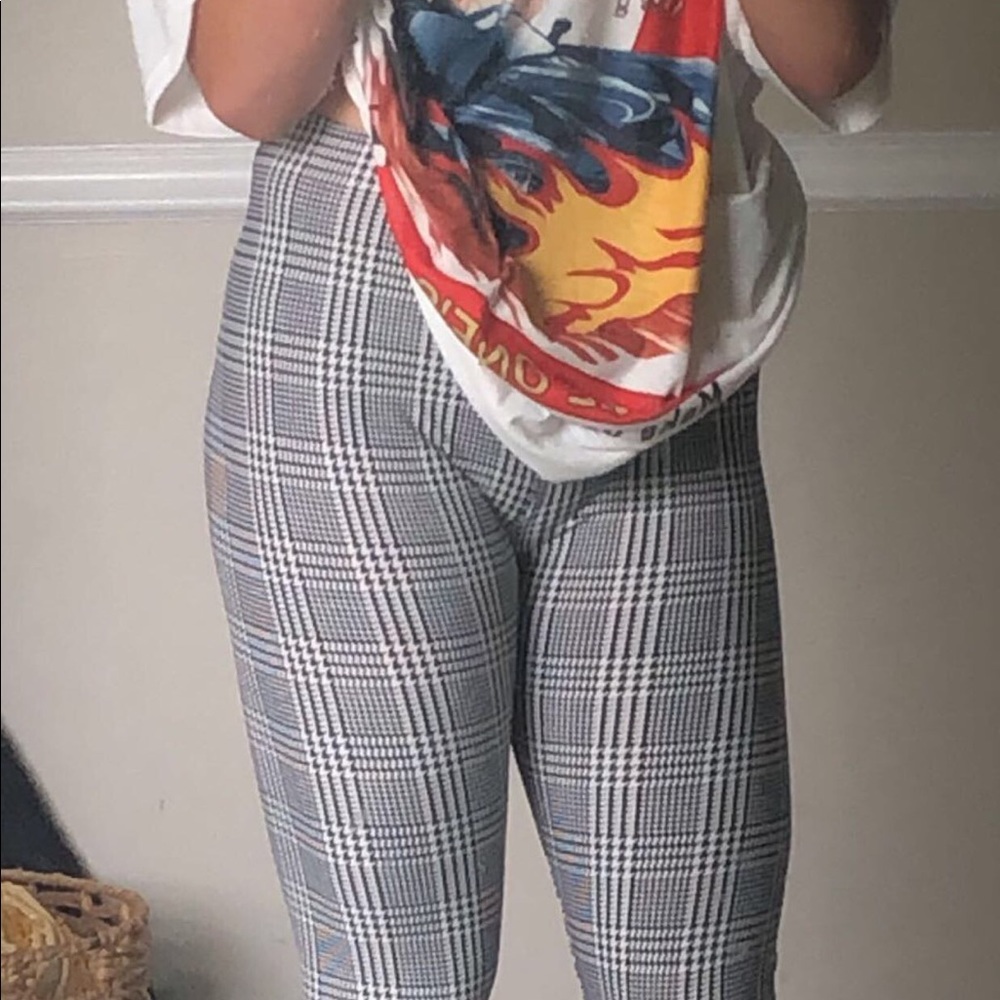 Patterned leggings